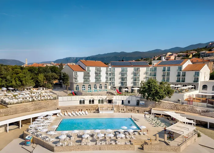 Hotel Aminess Vival Casa Lisanj 3*