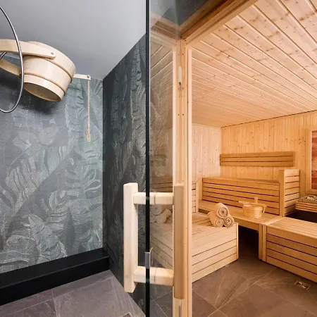 Aminess Vival Casa Lisanj 3* نوفي فينودولسكي