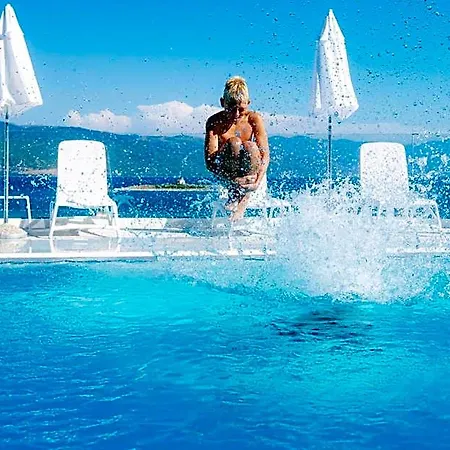 Aminess Vival Casa Lisanj Hotel 3*