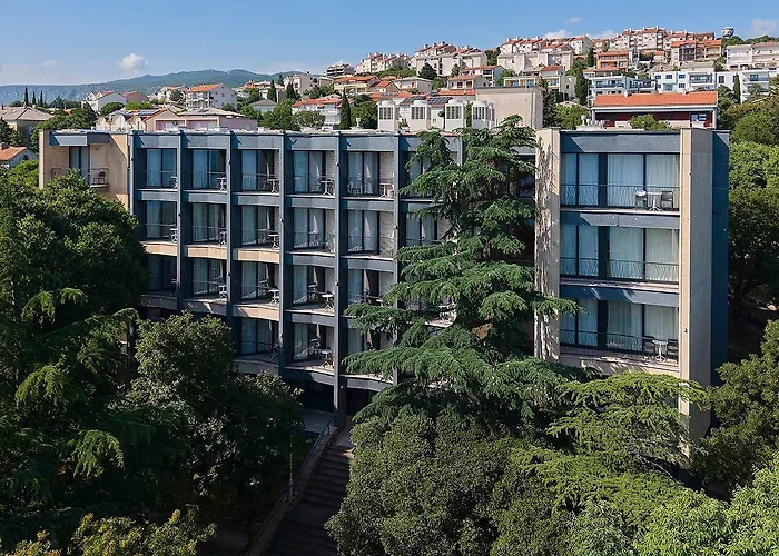 호텔 Aminess Vival Casa Lisanj